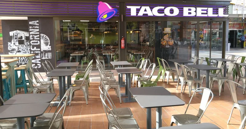 Taco Bell España: anuncio de Facebook Ads de la apertura de Murcia